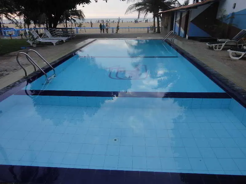 Topaz Beach Hotel Negombo