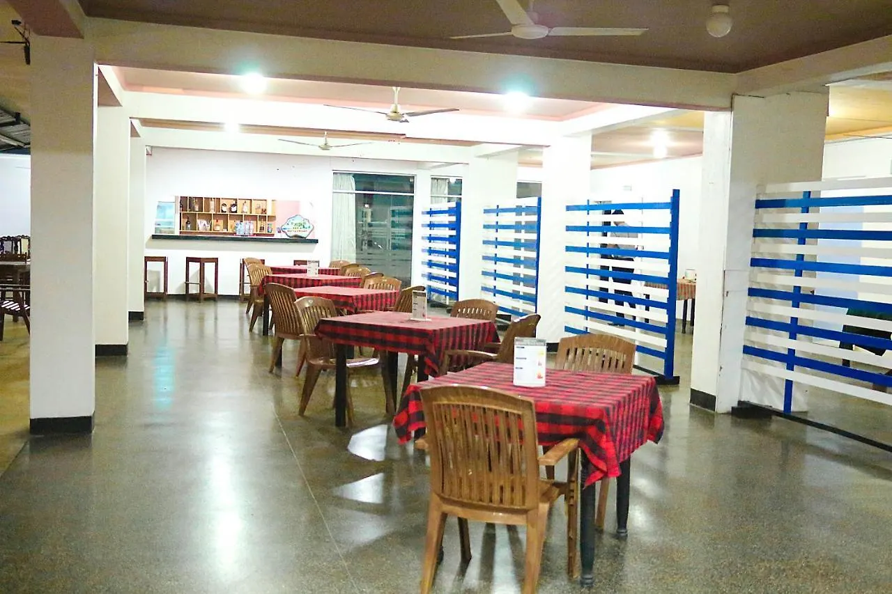 Topaz Beach Hotel Negombo