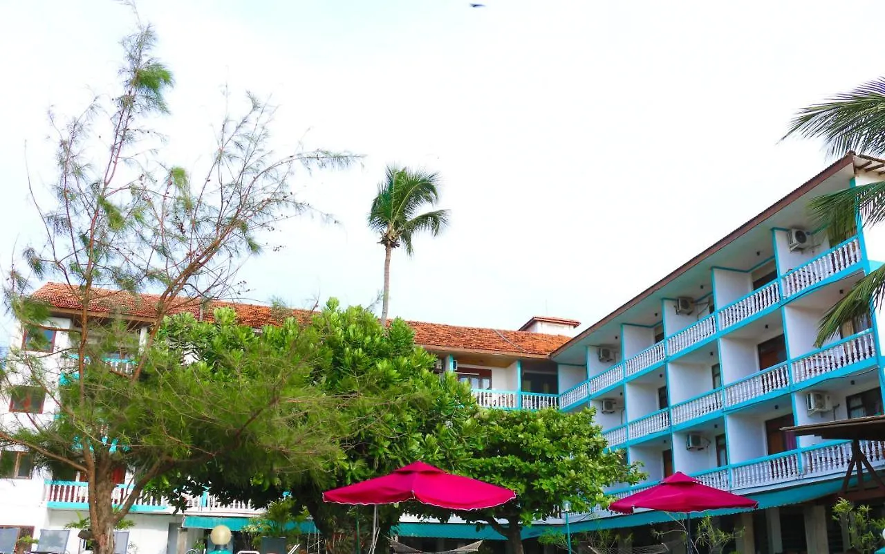 Topaz Beach Hotel Negombo Sri Lanka